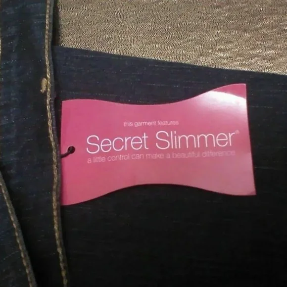 Liz & Me Women's Jeans (46x30) Signature Slimmer - Picture 13 of 16